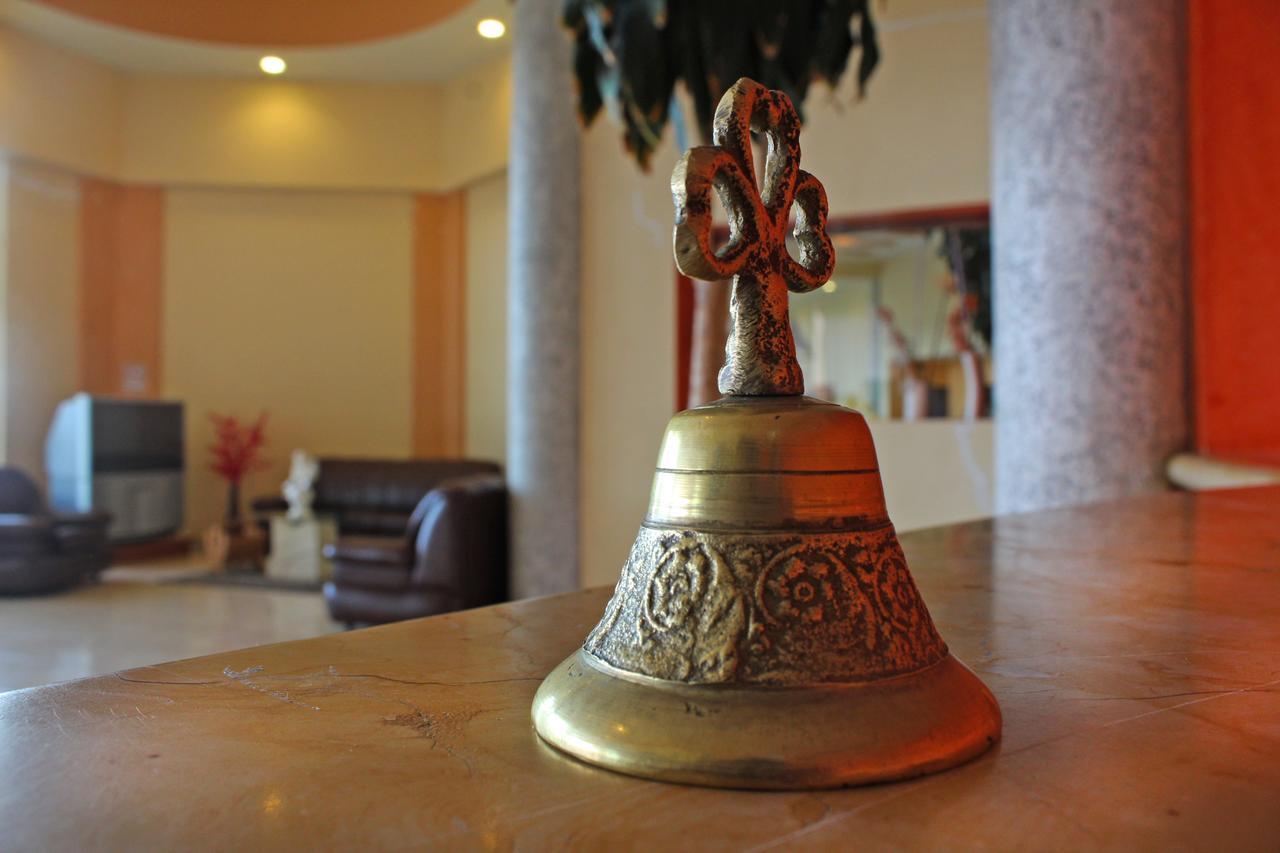 Hotel Real De Cortes Los Reyes  Dış mekan fotoğraf